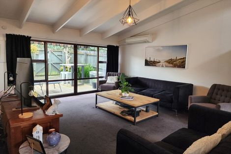 Photo of property in 3/42 James Laurie Street, Henderson, Auckland, 0612