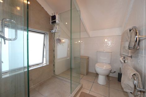 Photo of property in 28 Ranfurly Street, Tamatea, Napier, 4112