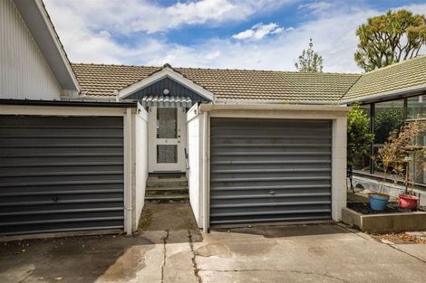 Photo of property in 2/42 Office Road, Merivale, Christchurch, 8014