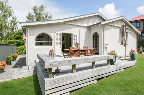 Photo of property in 28a Chambers Street, Havelock North, 4130