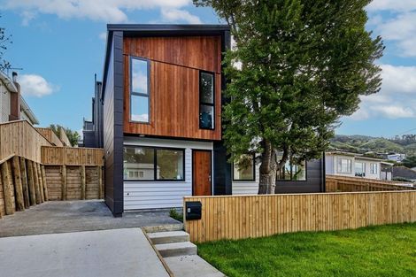 Photo of property in 6a Huia Street, Waikawa, Picton, 7220