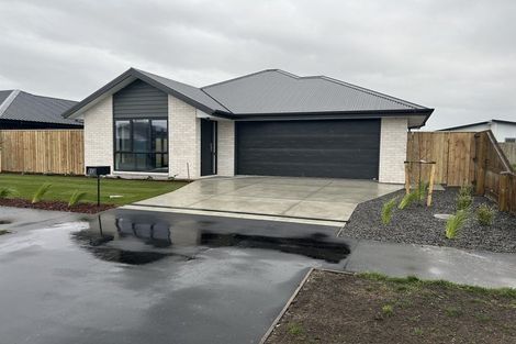 Photo of property in 27 Timara Crescent, Marshland, Christchurch, 8083