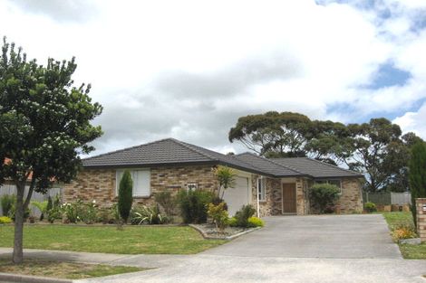 Photo of property in 35 Morewa Place, Takanini, 2112