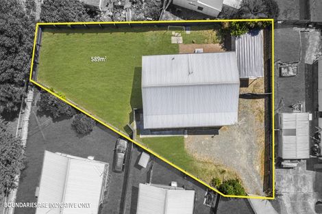 Photo of property in 4 Inca Place, Red Hill, Papakura, 2110