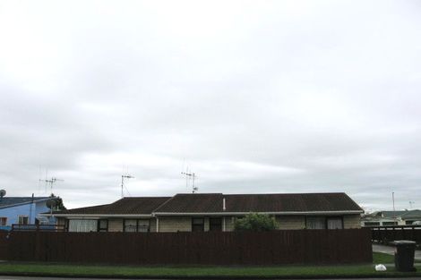 Photo of property in 2/38 Mako Mako Road, Levin, 5510