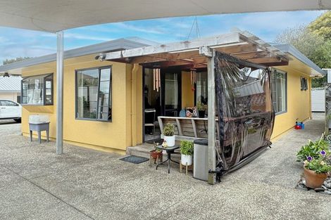 Photo of property in 18a Lavas Place, Mount Wellington, Auckland, 1060