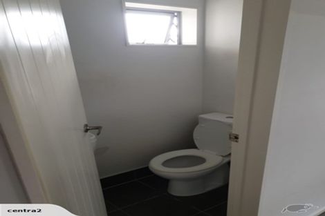 Photo of property in 10 Bushpark Place, Flat Bush, Auckland, 2016