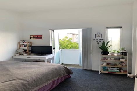 Photo of property in 58 Albionvale Road, Glen Eden, Auckland, 0602