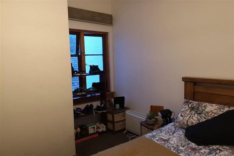 Photo of property in San Marino Apartments, 9/4 Oak Park Avenue, Te Aro, Wellington, 6011