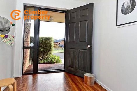 Photo of property in 6 Everton Place, Grandview Heights, Hamilton, 3200