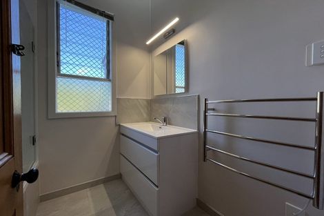 Photo of property in 75 Grey Street, Onehunga, Auckland, 1061