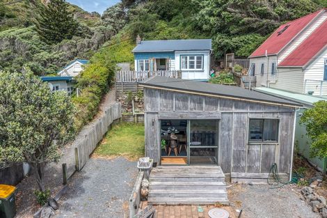 Photo of property in 27 Ocean Parade, Pukerua Bay, 5026