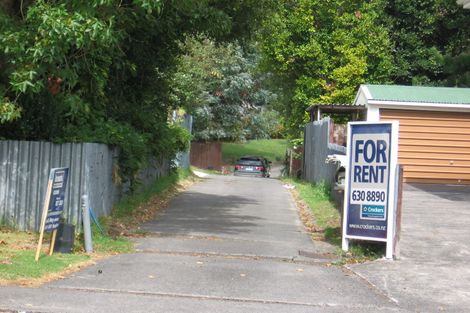 Photo of property in 10 Kelman Road, Kelston, Auckland, 0602