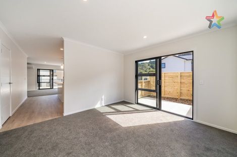 Photo of property in 1/1 Helvetia Grove, Naenae, Lower Hutt, 5011