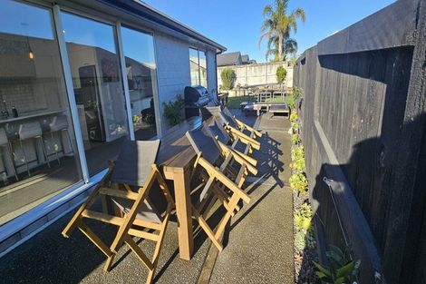 Photo of property in 73 Benmore Crescent, Pyes Pa, Tauranga, 3112