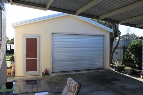 Photo of property in 15 Neptune Street, Dannevirke, 4930