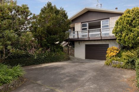 Photo of property in 142 Cambridge Road, Bethlehem, Tauranga, 3110