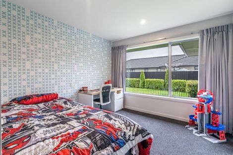 Photo of property in 25 Northside Drive, Waikiwi, Invercargill, 9810