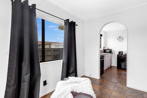 Photo of property in 76a Rugby Street, Awapuni, Palmerston North, 4412