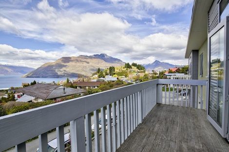 Photo of property in 36b Avalon Crescent, Fernhill, Queenstown, 9300