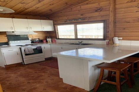 Photo of property in 14 Petrie Street, Pomare, Rotorua, 3015