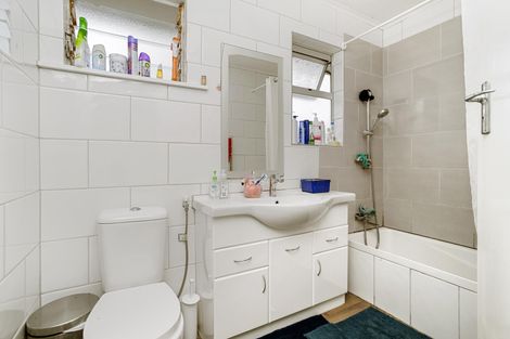 Photo of property in 6 Tindall Crescent, Otara, Auckland, 2023