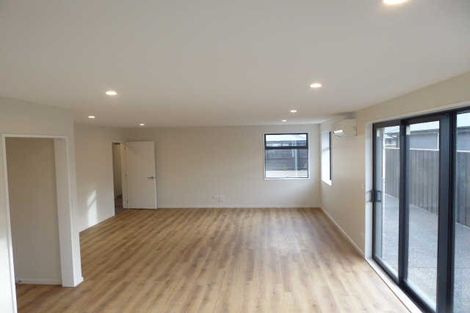 Photo of property in 12 Broadway Parade, Rolleston, 7615