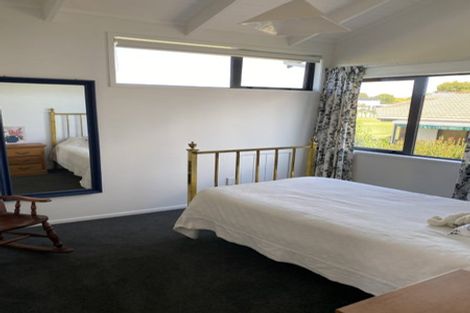 Photo of property in 52 Links View Drive, Omokoroa, 3114