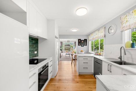 Photo of property in 67 Bird Grove, Stokes Valley, Lower Hutt, 5019