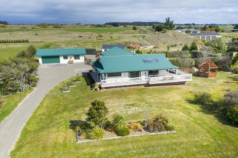 Photo of property in 366 Motuiti Road, Foxton, 4891