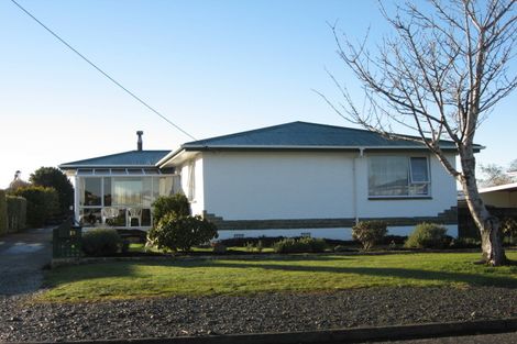 Photo of property in 19 Park Street, Winton, 9720