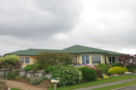 Photo of property in 4 Owen Place, Omokoroa, 3114