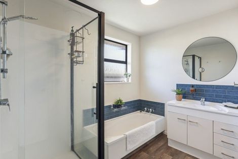 Photo of property in 2 Edwins Way, Burwood, Christchurch, 8083