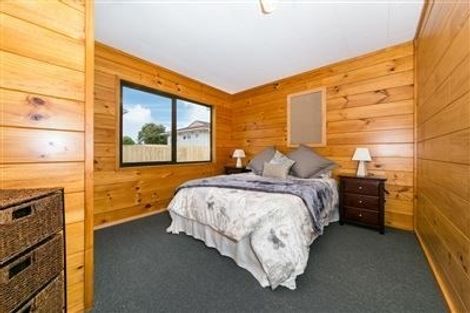 Photo of property in 36 Riverpark Crescent, Henderson, Auckland, 0610