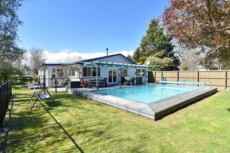 Photo of property in 200 Loburn Whiterock Road, Loburn, Rangiora, 7472
