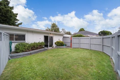 Photo of property in 2/14 Alpha Street, Papakura, 2110
