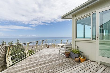 Photo of property in 43 Messenger Terrace, Oakura, 4314