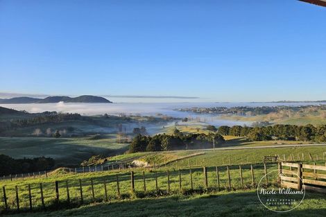 Photo of property in 24 Totara Rise, Maungaturoto, 0588