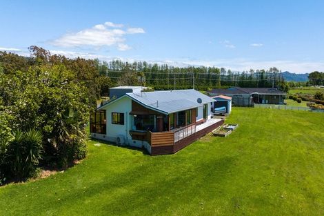 Photo of property in 133a Athenree Road, Athenree, Katikati, 3177