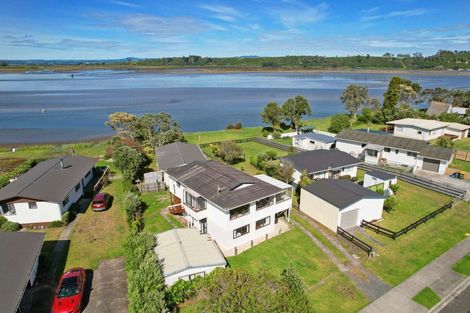 Photo of property in 618a Pukehina Parade, Pukehina, Te Puke, 3189