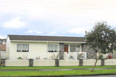 Photo of property in 8 Dixon Road, Fitzroy, Hamilton, 3206