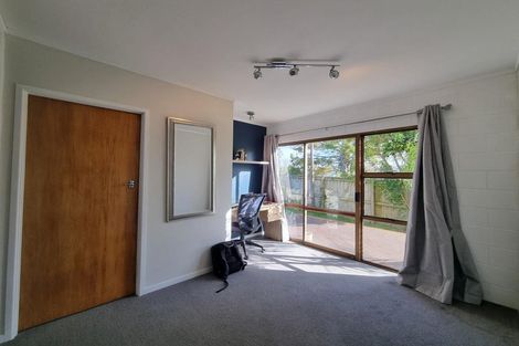 Photo of property in 2/14 Thelma Crescent, Torbay, Auckland, 0630