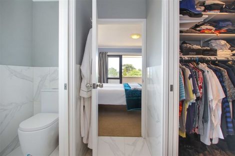 Photo of property in 33 Stella Drive, Clarks Beach, 2122