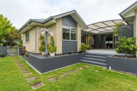 Photo of property in 1 Laura Avenue, Ohauiti, Tauranga, 3112