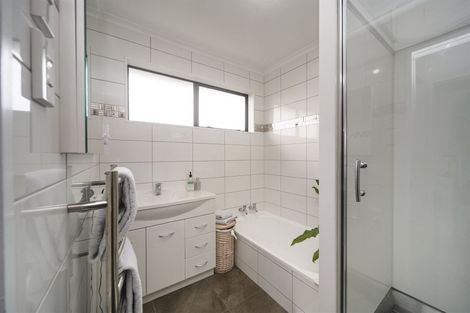 Photo of property in 26 Fitzroy Street, Terrace End, Palmerston North, 4410