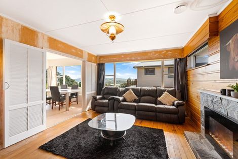 Photo of property in 10 Tirowhanga Road, Paremata, Porirua, 5024