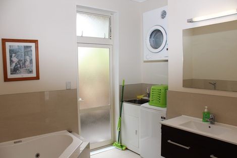 Photo of property in 38 Henson Road, Whitford, Howick, 2571