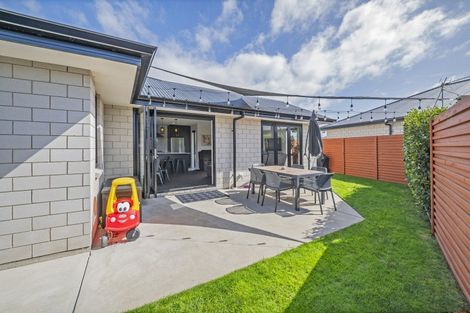 Photo of property in 76 Strauss Drive, Rolleston, 7614