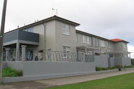 Photo of property in 12 Freyberg Street, Roslyn, Palmerston North, 4414