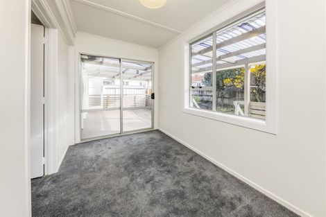 Photo of property in 24 Birdwood Road, Pukekohe, 2120